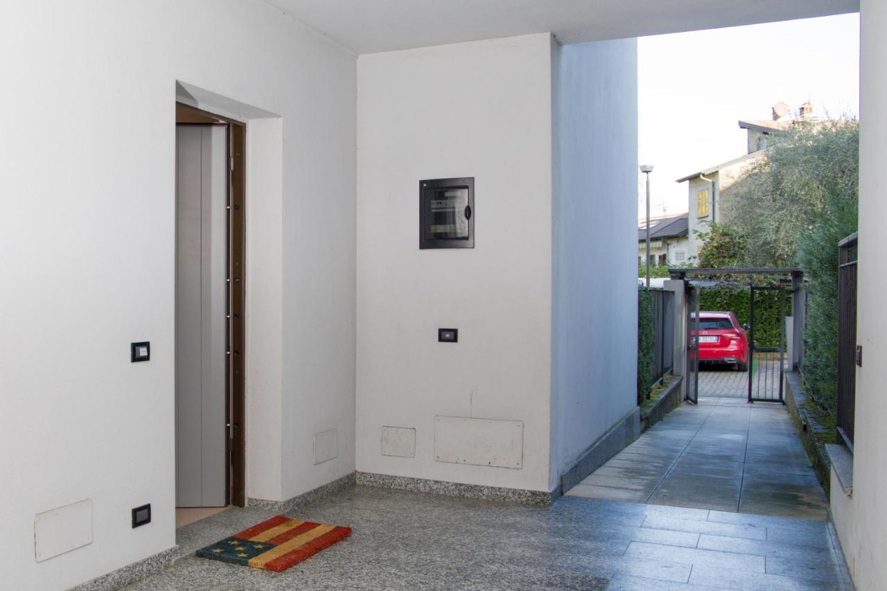 Appartamento Con Giardino E Parcheggio Privato Bellagio Bagian luar foto