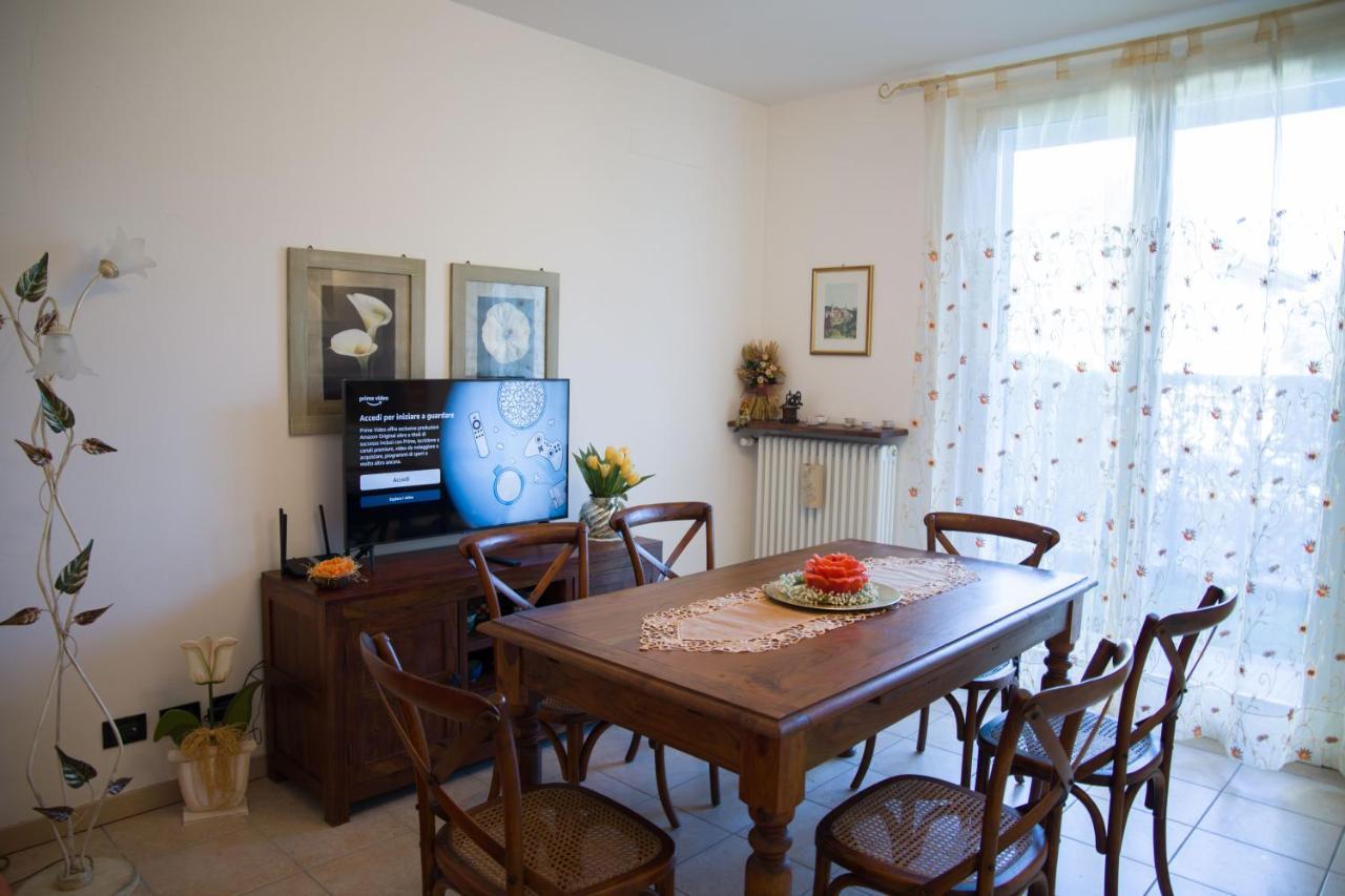 Appartamento Con Giardino E Parcheggio Privato Bellagio Bagian luar foto